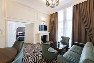 Отель Hotel Royal & Spa Белосток Представительский люкс-3