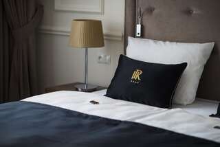 Отель Hotel Royal & Spa Белосток Двухместный номер «Престиж» с 1 кроватью или 2 отдельными кроватями-1